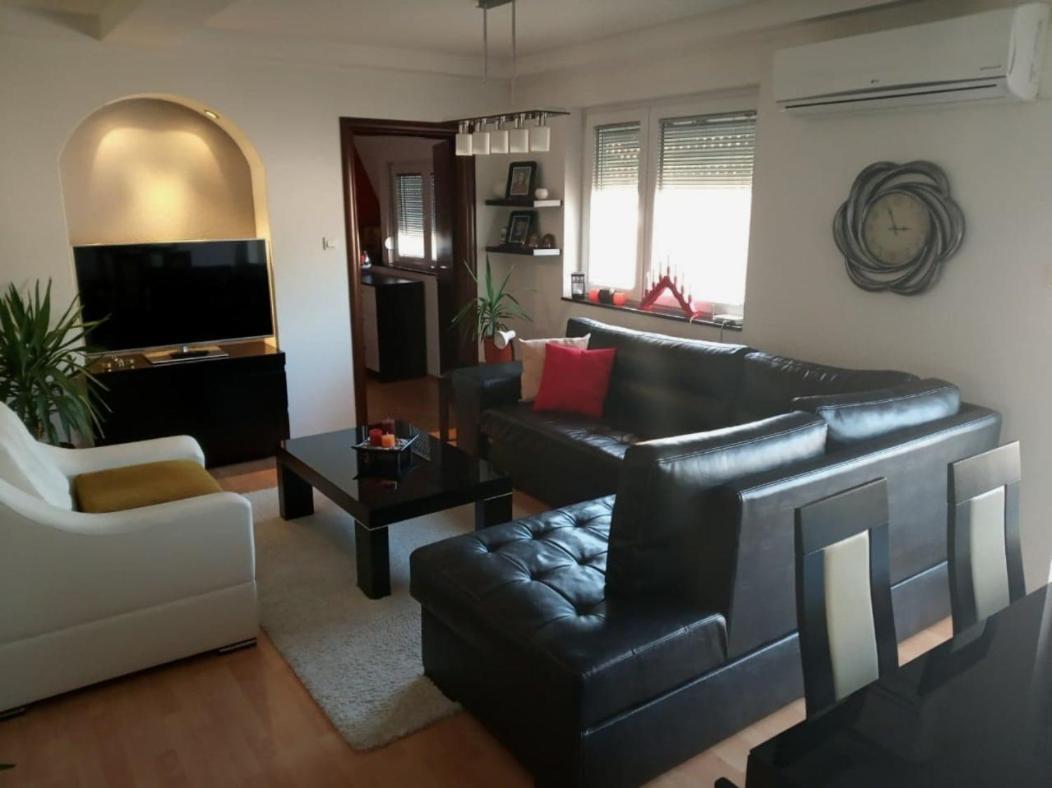 Brand New Apt In City Center Bituli Exterior foto