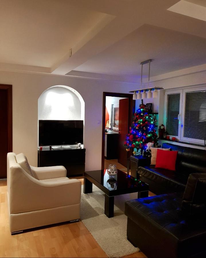 Brand New Apt In City Center Bituli Exterior foto